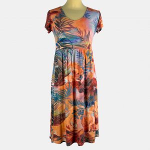 Vestido dibujos en tonos naranja, celeste, etc con manga corta y corte fruncido en la cintura